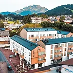 All-suite Inkl Aubad-eintritt Im Winter Und Im Sommer Inkl Lauchsee Eintritt 4*