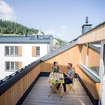 All-suite Inkl Aubad-eintritt Im Winter Und Im Sommer Inkl Lauchsee Eintritt 4* Fieberbrunn