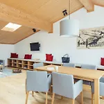 Aparthotel All-suite Inkl Aubad-eintritt Im Winter Und Im Sommer Inkl Lauchsee Eintritt Fieberbrunn