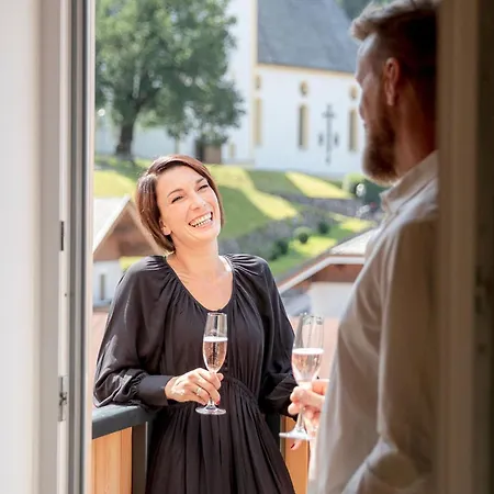 All-suite Inklusive Gaestekarte & Lauchsee-eintritt Aparthotel 4*