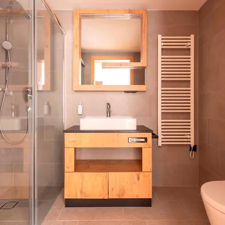 All-suite Inklusive Gaestekarte & Lauchsee-eintritt 4* Fieberbrunn