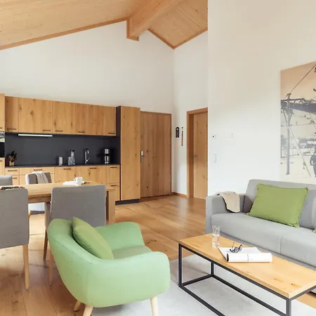 All-suite Inkl Aubad-eintritt Im Winter Und Im Sommer Inkl Lauchsee Eintritt Lägenhetshotell 4*