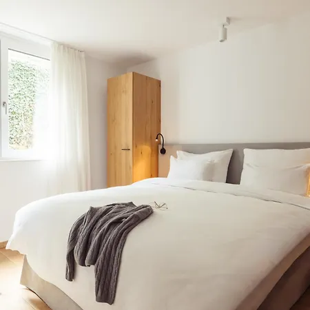 All-suite Inkl Aubad-eintritt Im Winter Und Im Sommer Inkl Lauchsee Eintritt Lägenhetshotell
