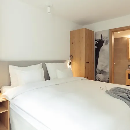 All-suite Inkl Aubad-eintritt Im Winter Und Im Sommer Inkl Lauchsee Eintritt Apartahotel Fieberbrunn